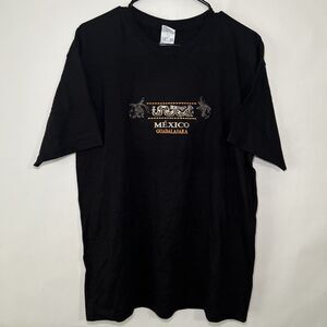 YAZBEK Guadalajara Mexico Embroidered T Shirt Mens Size Large Black Y2K SS